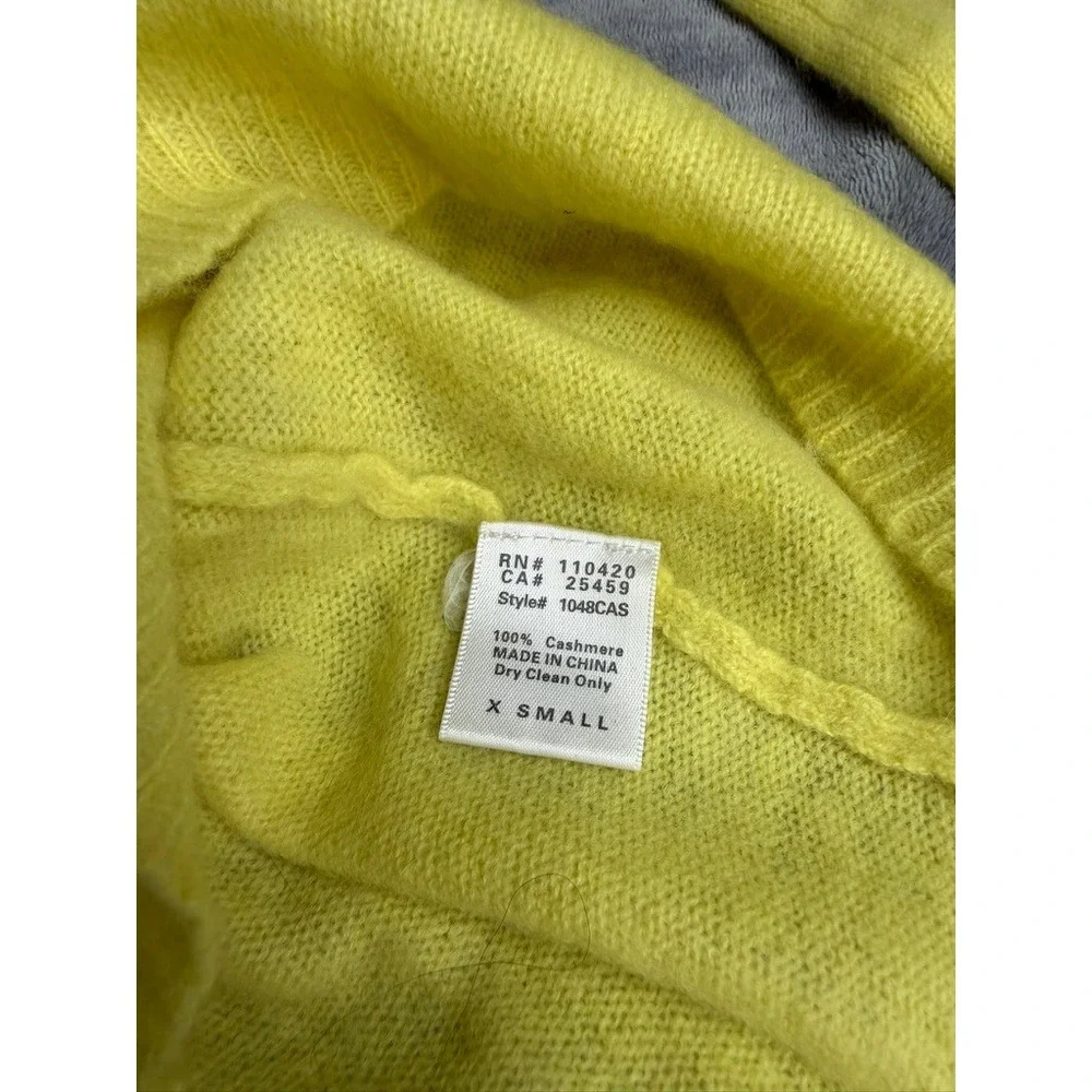 C&C California 100% Cashmere Sweater Womens XS Yellow Embellished V Neck